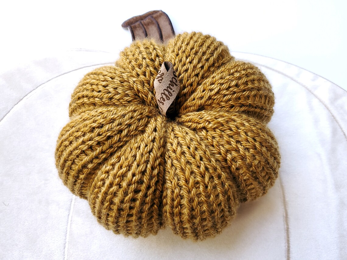 Custom LARGE Single Knit Pumpkin